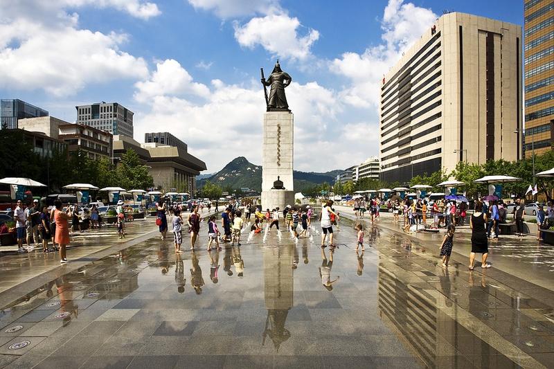 디자인의 극일과 광복=자기정체성작업=신화의 탄생